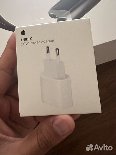 Оригинальный блок iPhone 20 w