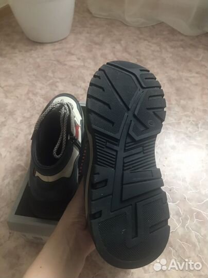 Ботинки демисезонные 42 размер