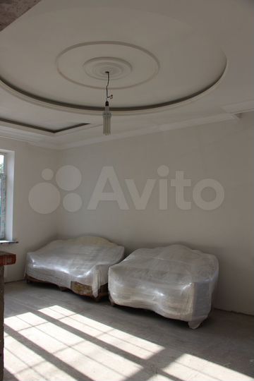 Дом 247 м² на участке 6 сот.