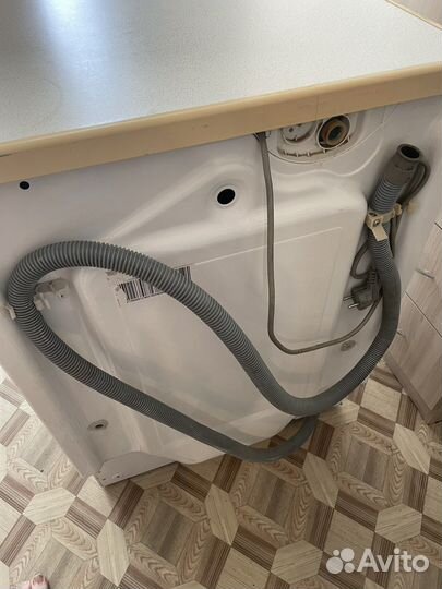 Стиральная машина рабочая