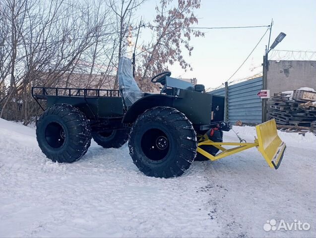 Вездеход для чистки снега