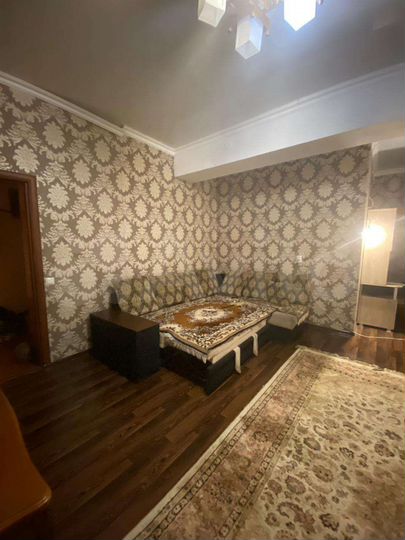 1-к. квартира, 70 м², 9/9 эт.
