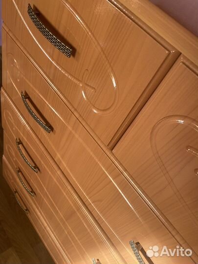 Спальный гарнитур