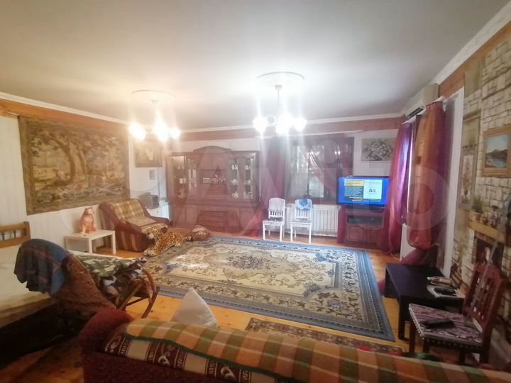 Дом 164 м² на участке 17 сот.