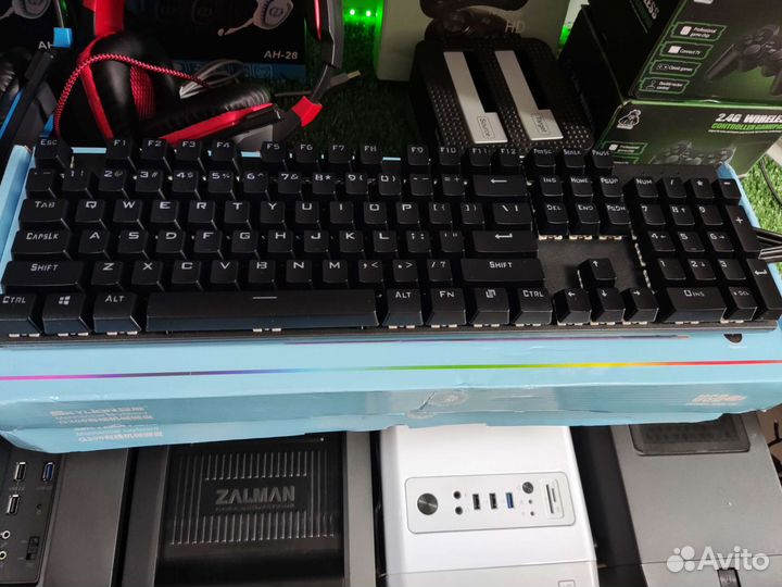 Механическая клавиатура Skylion G300