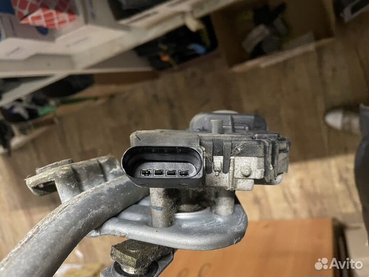 Трапеция с моторчиком Volkswagen Passat B5