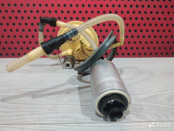 Насос топливный Porsche Cayenne 958 2016