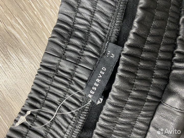 Шорты из эко кожи