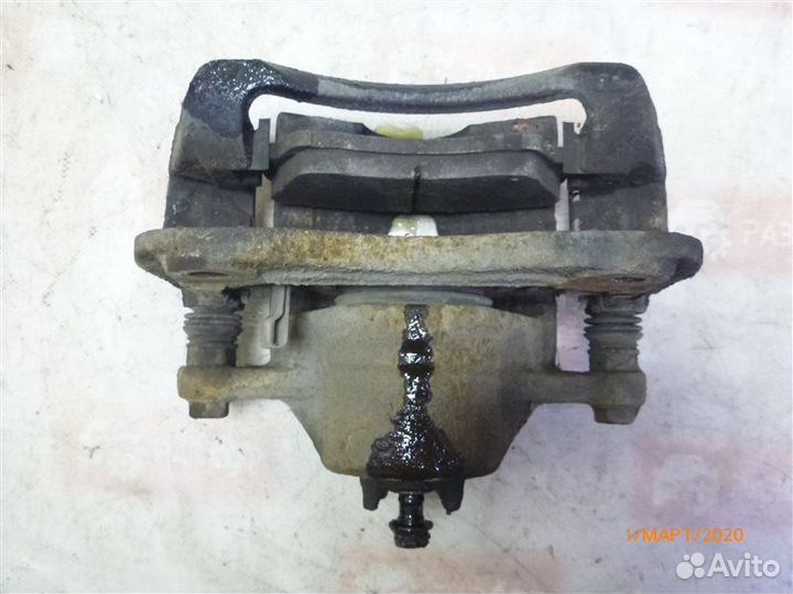 Суппорт передний правый Hyundai Solaris RB G4FC