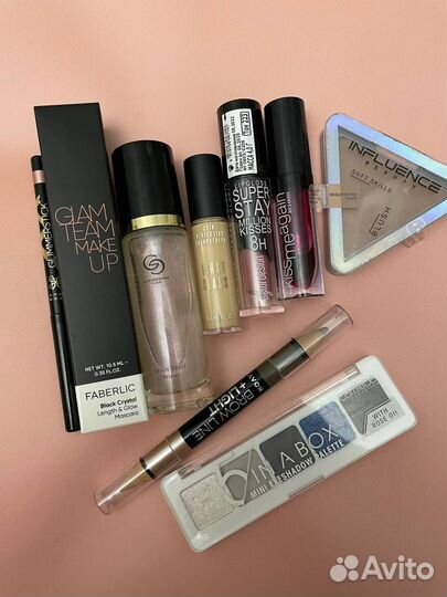 Набор косметики пакетом