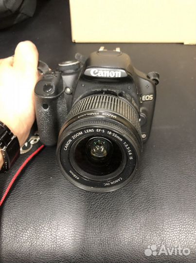 Зеркальный фотоаппарат