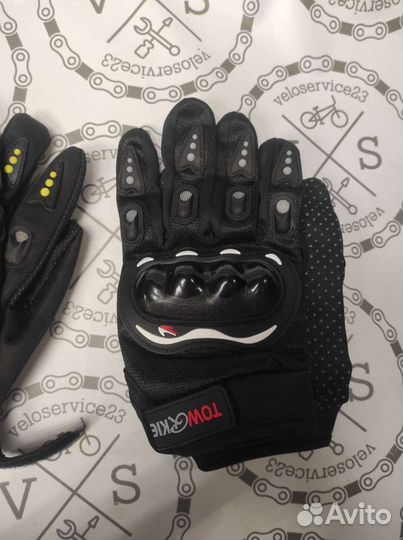 Велосипедные перчатки