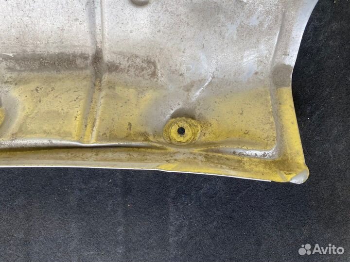 Тепловой экран глушителя BMW 5 BMW 6 BMW 7 бу ориг