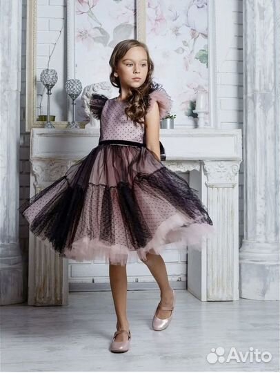 Платье праздничное для девочки
