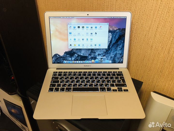 Apple MacBook Air 13 LCD i5 4Gb ram 128SSD