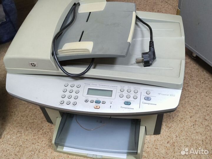 Мфу лазерный HP LaserJet 3052 (рабочий)