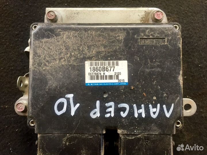 Блок эбу Mitsubishi Lancer 10 1860B677