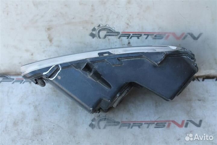 Фара противотуманная левая Фольксваген Поло