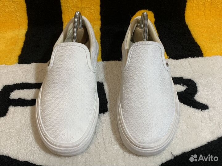 Слипоны Vans Classic Slip-On 38,5 5,5uk оригинал