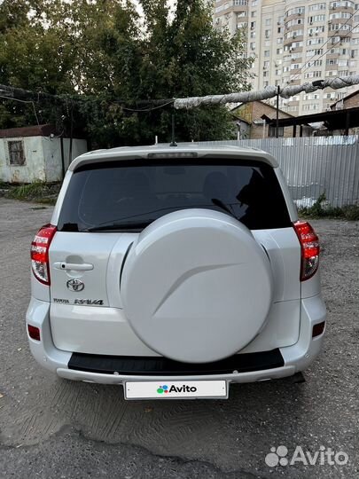 Toyota RAV4, 2012