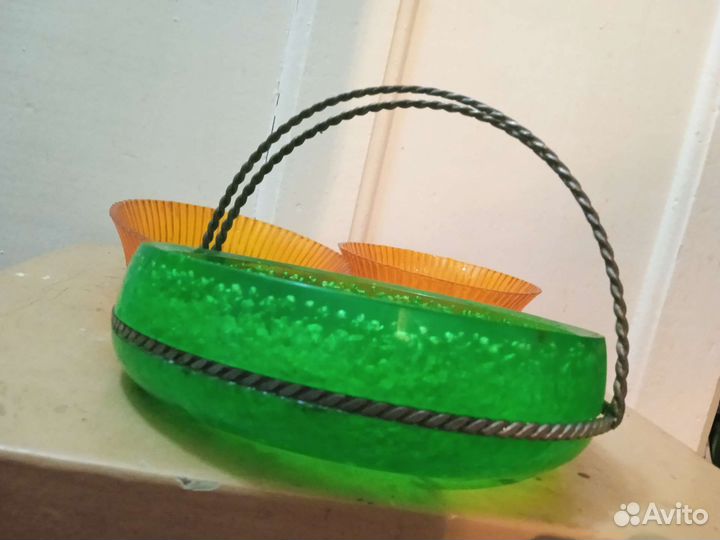 Конфетницы. Вздутое советское оргстекло и пластик