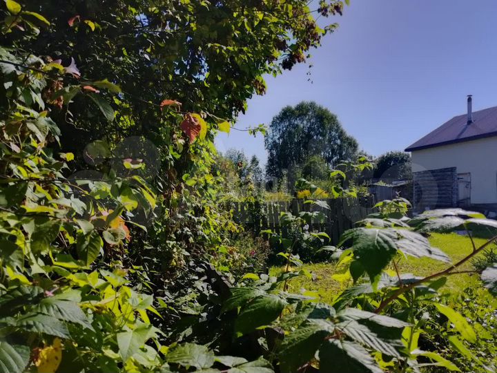 Дом 16,6 м² на участке 10 сот.