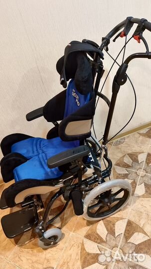 Прогулочная коляска Anatomic Sitt для детей с дцп