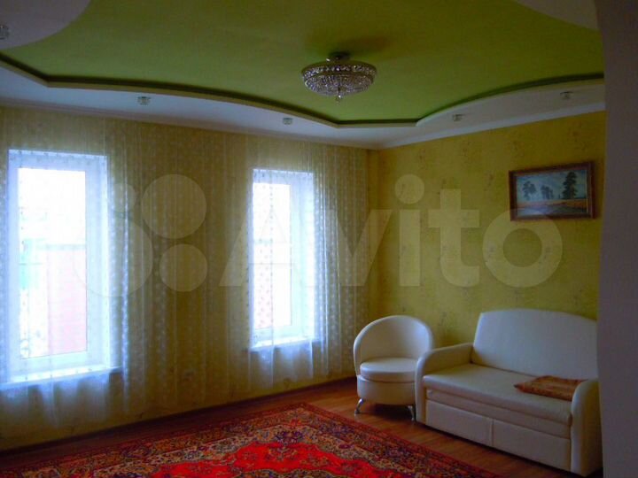 Дом 252 м² на участке 7,5 сот.