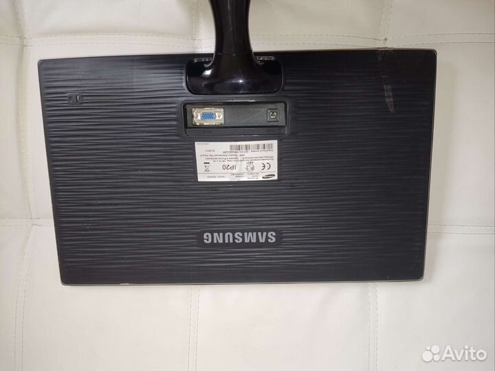Монитор Samsung syncmaster SA300