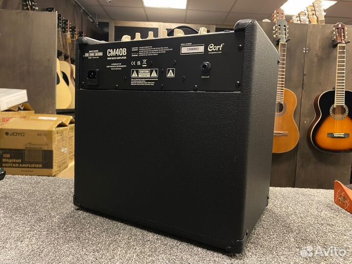 Комбоусилитель Cort CM40B Новый