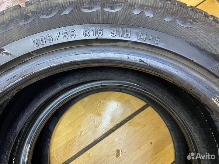 Pirelli Winter Sottozero 210 Serie II 205/55 R16 91H