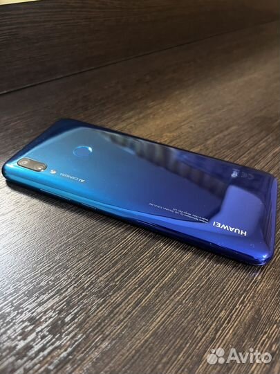 HUAWEI P Smart, 3/32 ГБ