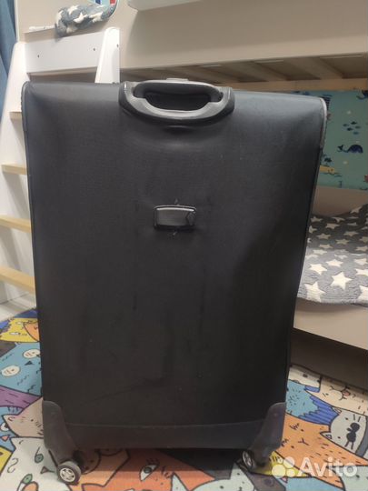 Чемодан на колесах большой