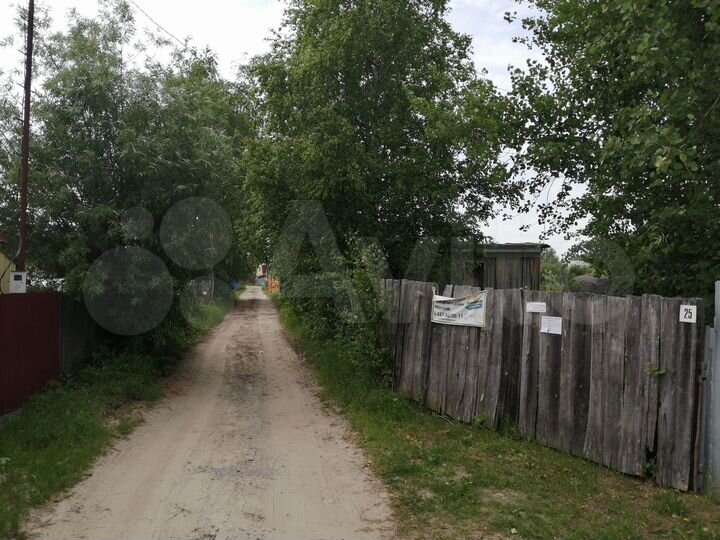 Дача 15 м² на участке 6,5 сот.
