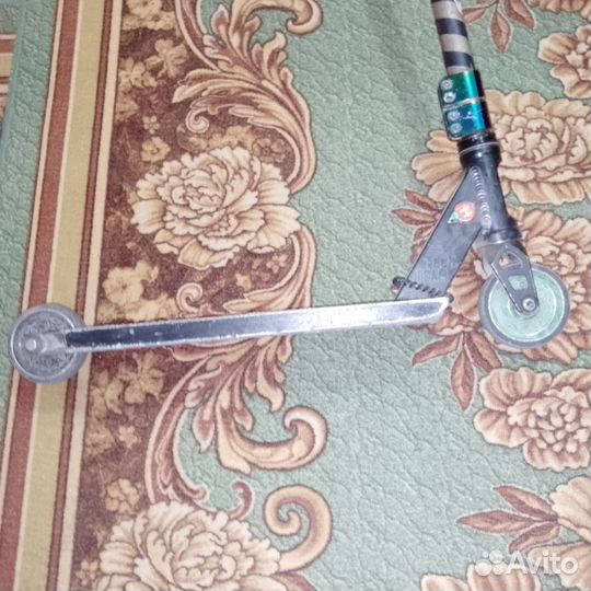 Трюковой самокат