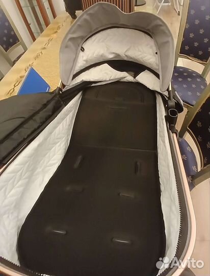 Прогулочная коляска Luxmom 510. 3в1