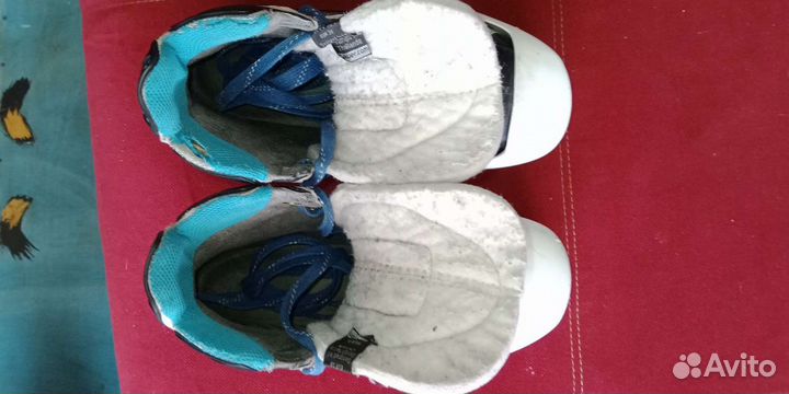 Продам вратарские коньки Bauer 38 размера