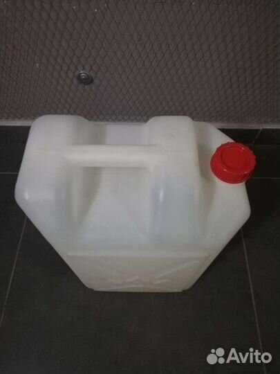 Канистра пластиковая на 25 литров