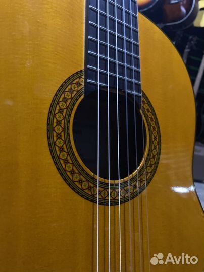 Yamaha C80 Классическая гитара (Новая)