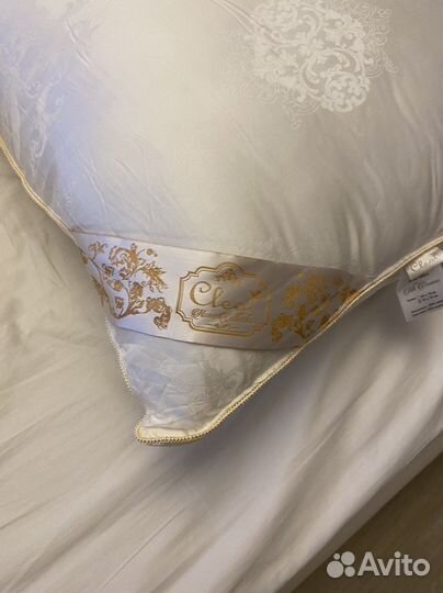 Подушка 70х70