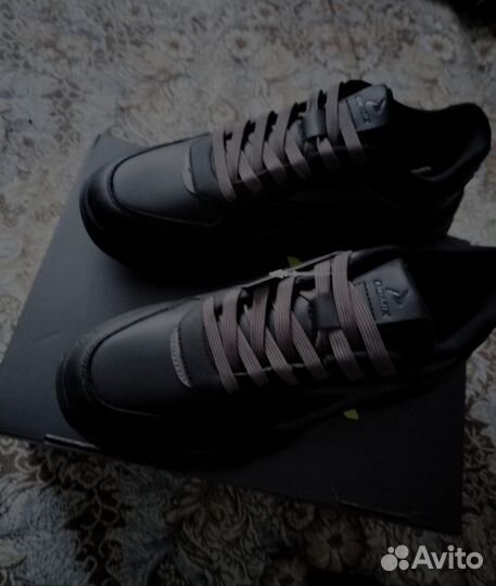 Кроссовки 2 пары