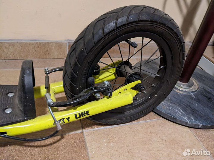 Самокат взрослый с большими колесами