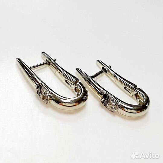 Золотые серьги с бриллиантами