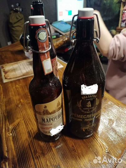 Бутылка с бугельной пробкой разного объёма