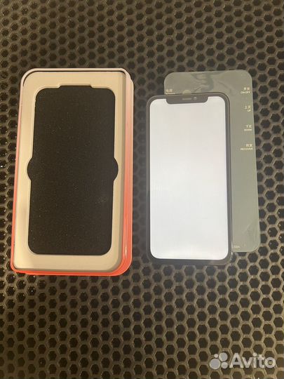 Дисплей iPhone 11