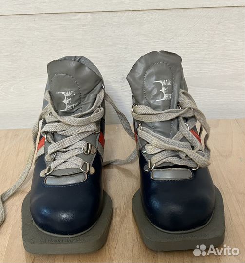 Детские лыжные ботинки botas 20,5
