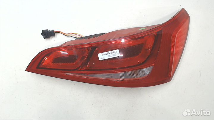 Фонарь крышки багажника Audi Q5, 2009
