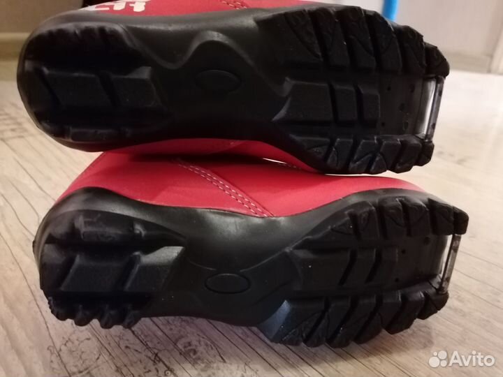 Лыжные ботинки 29 размер