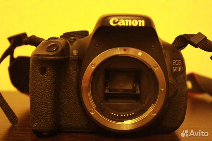 Зеркальный фотоаппарат canon eos 600d