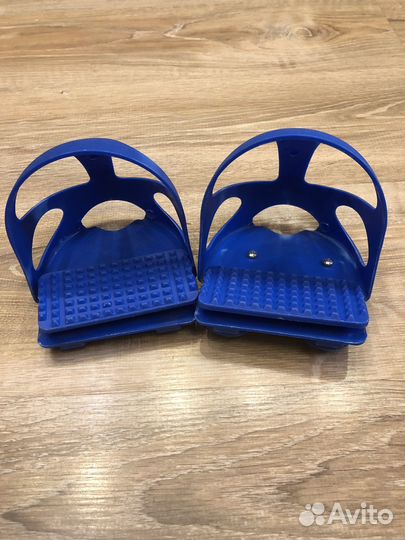 Стремена 11см (внутр.р-р) и безопасные вставки